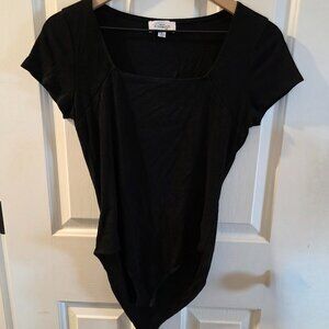 Black Ribbed Square Neck Short Sleeve Bodysuit Size L